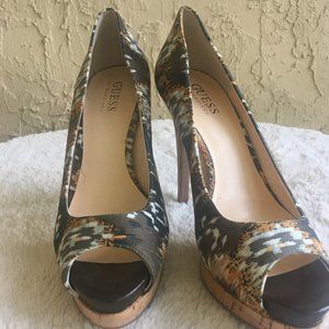 Guess by Marciano 5.5